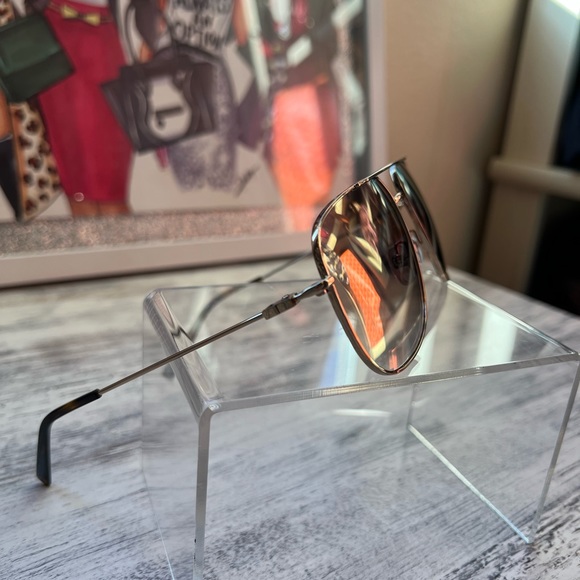 SALE💐GIVENCHY gradient aviator sunglasses 🌼✨ - Picture 8 of 16